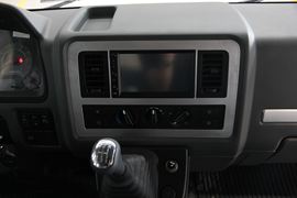 绿卡S&nbsp;载货车驾驶室                                               图片