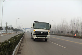 福田欧曼底盘&nbsp;混凝土搅拌车外观                                                图片