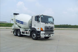 广汽日野底盘&nbsp;混凝土搅拌车外观                                                图片