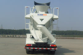 五十铃底盘&nbsp;混凝土搅拌车外观                                                图片