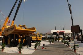 刚性系列 矿山车&nbsp;矿山车外观                                                图片