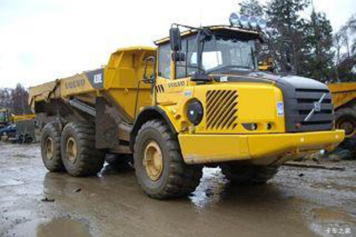 沃尔沃A30E铰接式卡车