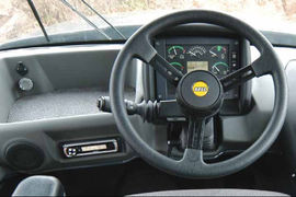 铰接式卡车&nbsp;铰接式卡车驾驶室                                               图片