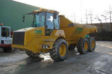 贝尔B18铰接式卡车