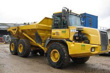 贝尔B25D铰接式卡车