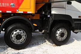 五十铃底盘&nbsp;泵车底盘                                                图片