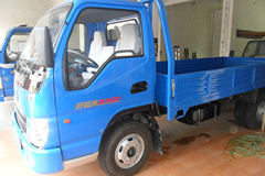 凯马骏威 130马力 4.2米单排栏板轻卡