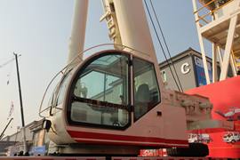 北方交通--解放底盘 吊车&nbsp;吊车外观                                                图片