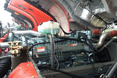 中国重汽 豪瀚重卡 336马力 6X4 牵引车(ZZ4255N3246C1B)