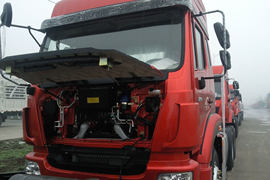 豪瀚J7B&nbsp;牵引车外观                                                图片