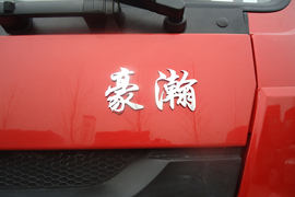 豪瀚J7B&nbsp;牵引车外观                                                图片