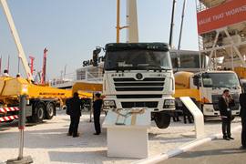 陕汽底盘 泵车&nbsp;泵车外观                                                图片