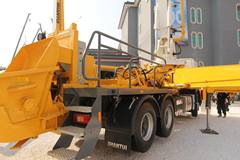 山推 37米混凝土泵车(沃尔沃底盘)