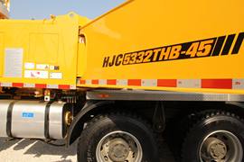 雷诺底盘 泵车&nbsp;泵车底盘                                                图片