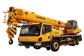 25吨级 吊车&nbsp;吊车外观                                                图片