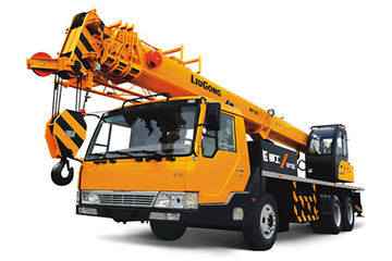 柳工 12吨吊车(QY12C)