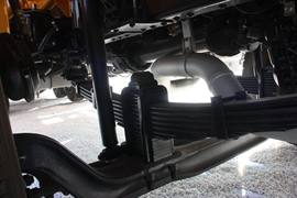 徐工--奔驰底盘 泵车&nbsp;泵车底盘                                                图片