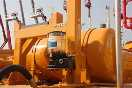 徐工--奔驰底盘 泵车&nbsp;泵车上装                                                图片