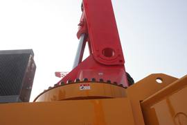 徐工--奔驰底盘 泵车&nbsp;泵车上装                                                图片