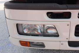 徐工--奔驰底盘 泵车&nbsp;泵车外观                                                图片