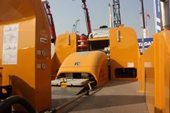 徐工 40米混凝土泵车(沃尔沃底盘) 徐工 40米混凝土泵车(沃尔沃底盘)