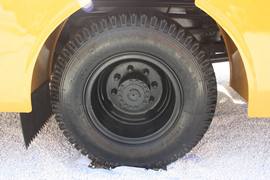 徐工--沃尔沃底盘 泵车&nbsp;泵车底盘                                                图片