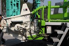 柳工 47米混凝土泵车(五十铃底盘)