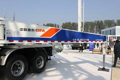 中联重科 47米混凝土泵车(五十铃底盘)