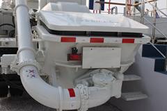 中联重科 47米混凝土泵车(五十铃底盘)