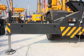 徐工--汽车起重机 吊车&nbsp;吊车底盘                                                图片