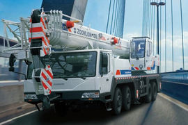 汽车起重机 吊车&nbsp;吊车外观                                                图片