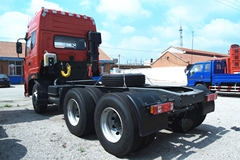 精功 远征重卡 340马力 6X4 牵引车(ZJZ4250DPT4AZ3)