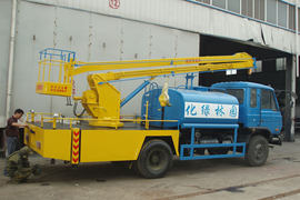 东风商用车底盘&nbsp;洒水车/喷洒车外观图片