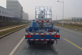 东风商用车底盘&nbsp;洒水车/喷洒车外观图片