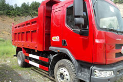 东风柳汽 乘龙 160马力 4.5米自卸车(LZ3050RAH)