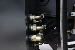 宇通重工 533马力 4X2 宽体矿用自卸车 宇通重工 533马力 4X2 宽体矿用自卸车