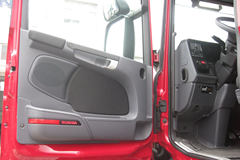 斯堪尼亚 R系列重卡 560马力 6X2牵引车(型号R 560 LA6X2MNA) 斯堪尼亚 R系列重卡 560马力 6X2牵引车(型号R 560 LA6X2MNA)