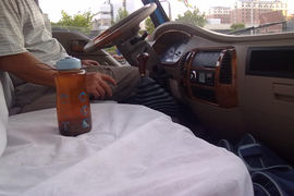 金刚&nbsp;随车吊驾驶室图片