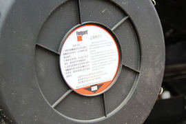 乘龙M7&nbsp;牵引车底盘                                                图片