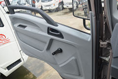 中国重汽HOWO 悍将 115马力 4.2米单排栏板轻卡