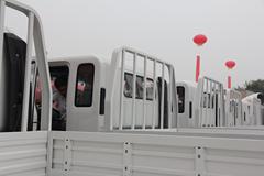 唐骏 T3系列 108马力 3.9米排半栏板轻卡