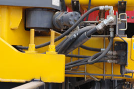 徐工重卡底盘&nbsp;随车吊上装图片