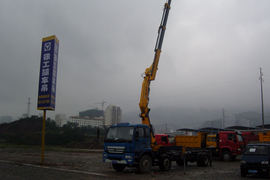 徐工重卡底盘&nbsp;随车吊外观图片