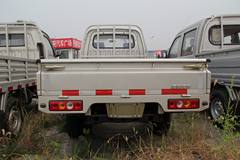 唐骏 赛菱 1.1L 61马力 汽油 2.9米单排栏板微卡(ZB1030ADB7F)