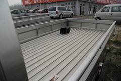 唐骏 赛菱 1.1L 61马力 汽油 2.9米单排栏板微卡(ZB1030ADB7F)