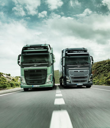 �ֶ��� ��FH16�ؿ� 700���� 4X2 ǣ����ͼƬ