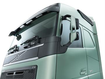 �ֶ��� ��FH16�ؿ� 700���� 4X2 ǣ����ͼƬ