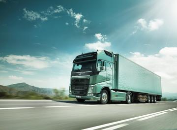 �ֶ��� ��FH16�ؿ� 700���� 4X2 ǣ����ͼƬ