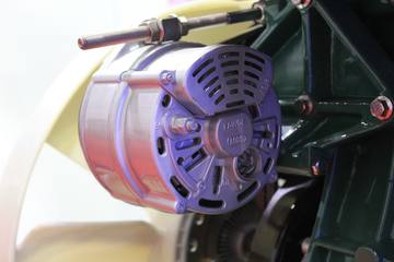 ����CA6SL1-24E4N 240���� 7.7L ���� ��Ȼ��������ͼƬ