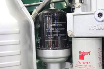 ����CA6SL1-24E4N 240���� 7.7L ���� ��Ȼ��������ͼƬ